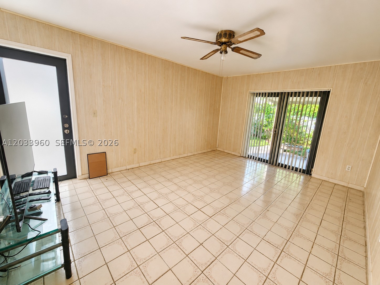 WINSTON PARK UNIT THREE - Residential