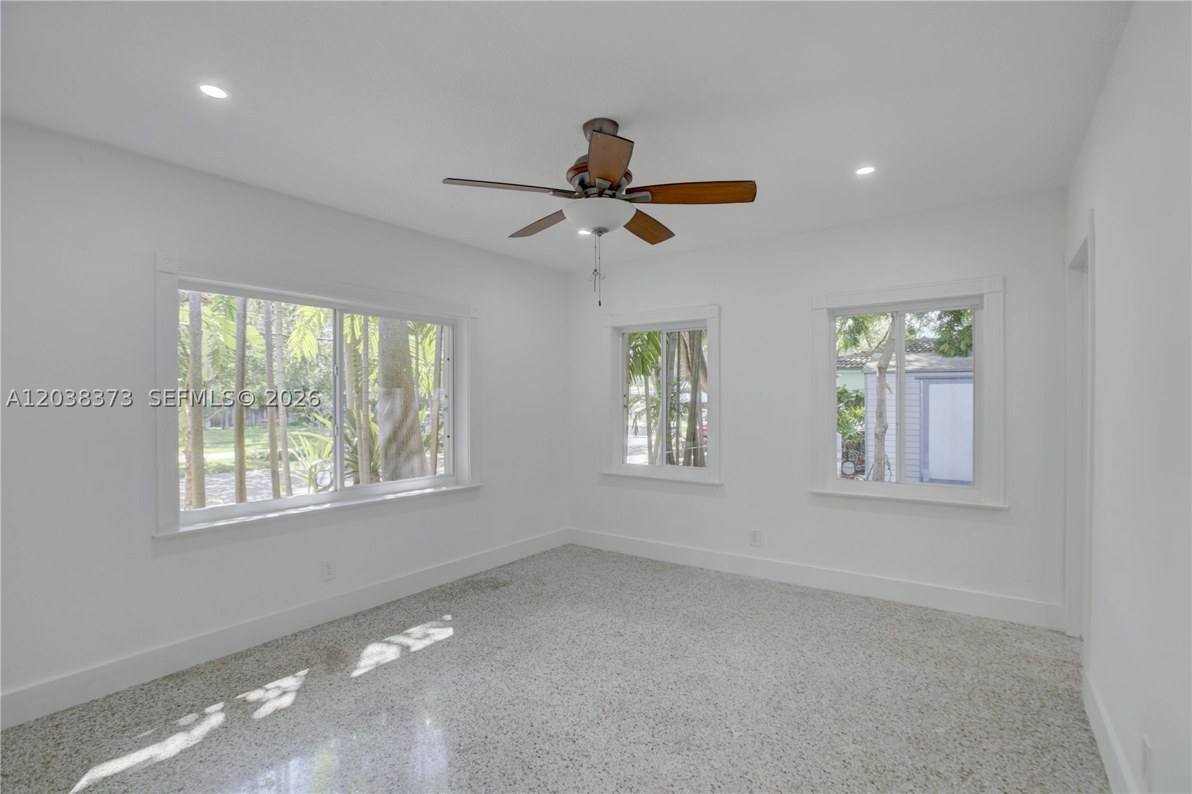 RIVER SEC OF CROISSANT PA - Residential Lease