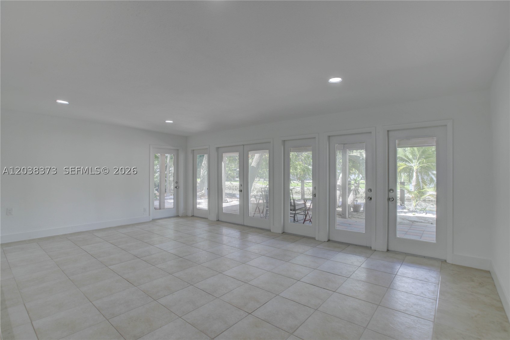RIVER SEC OF CROISSANT PA - Residential Lease
