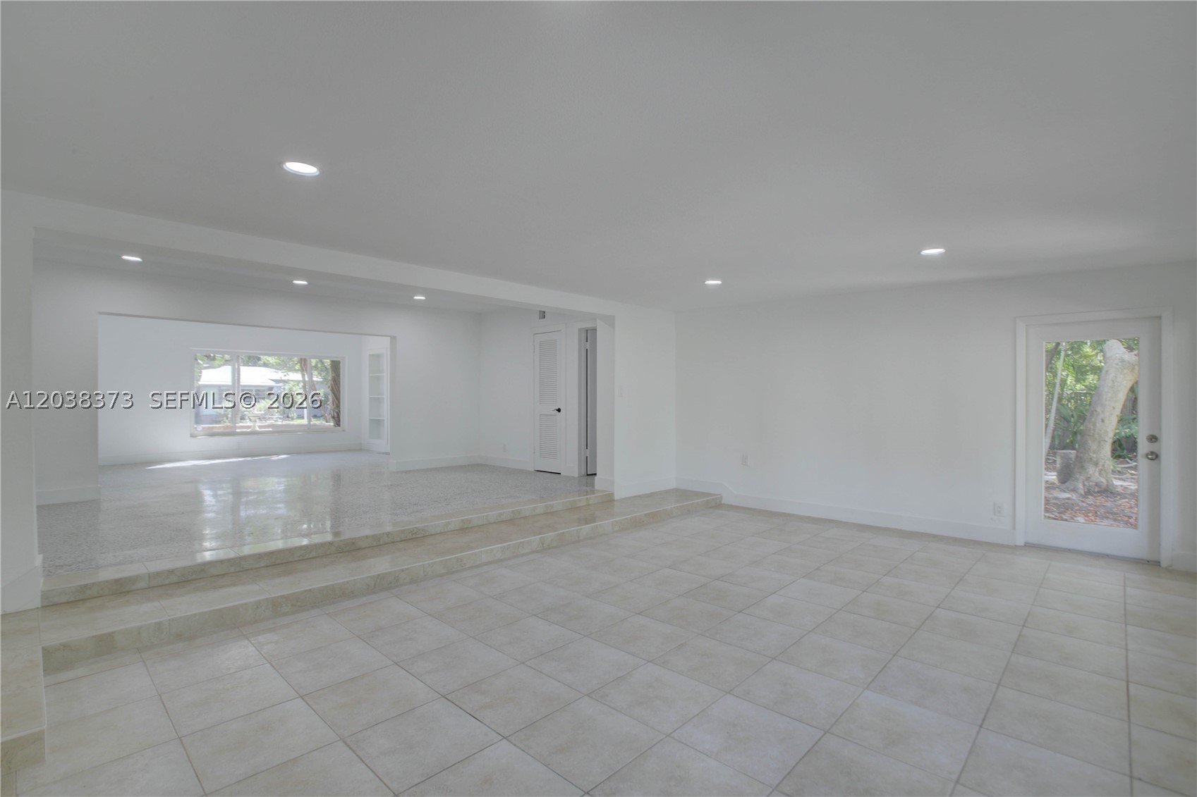 RIVER SEC OF CROISSANT PA - Residential Lease