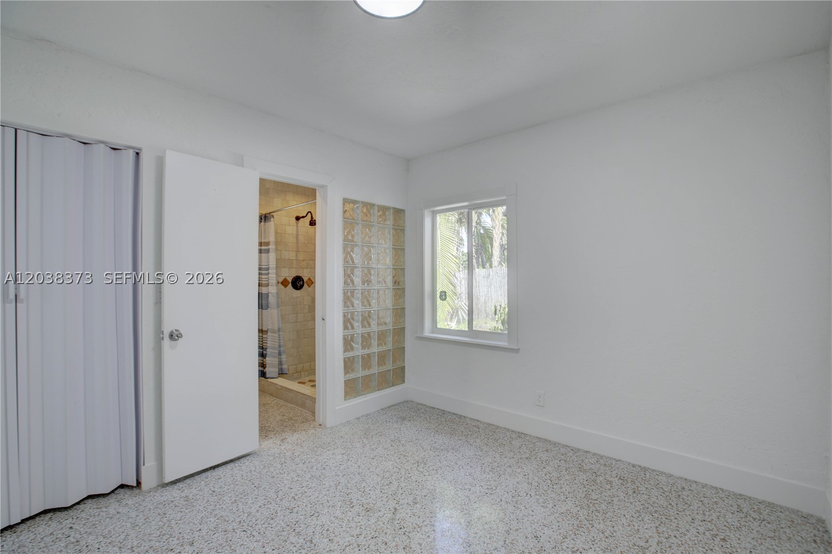 RIVER SEC OF CROISSANT PA - Residential Lease