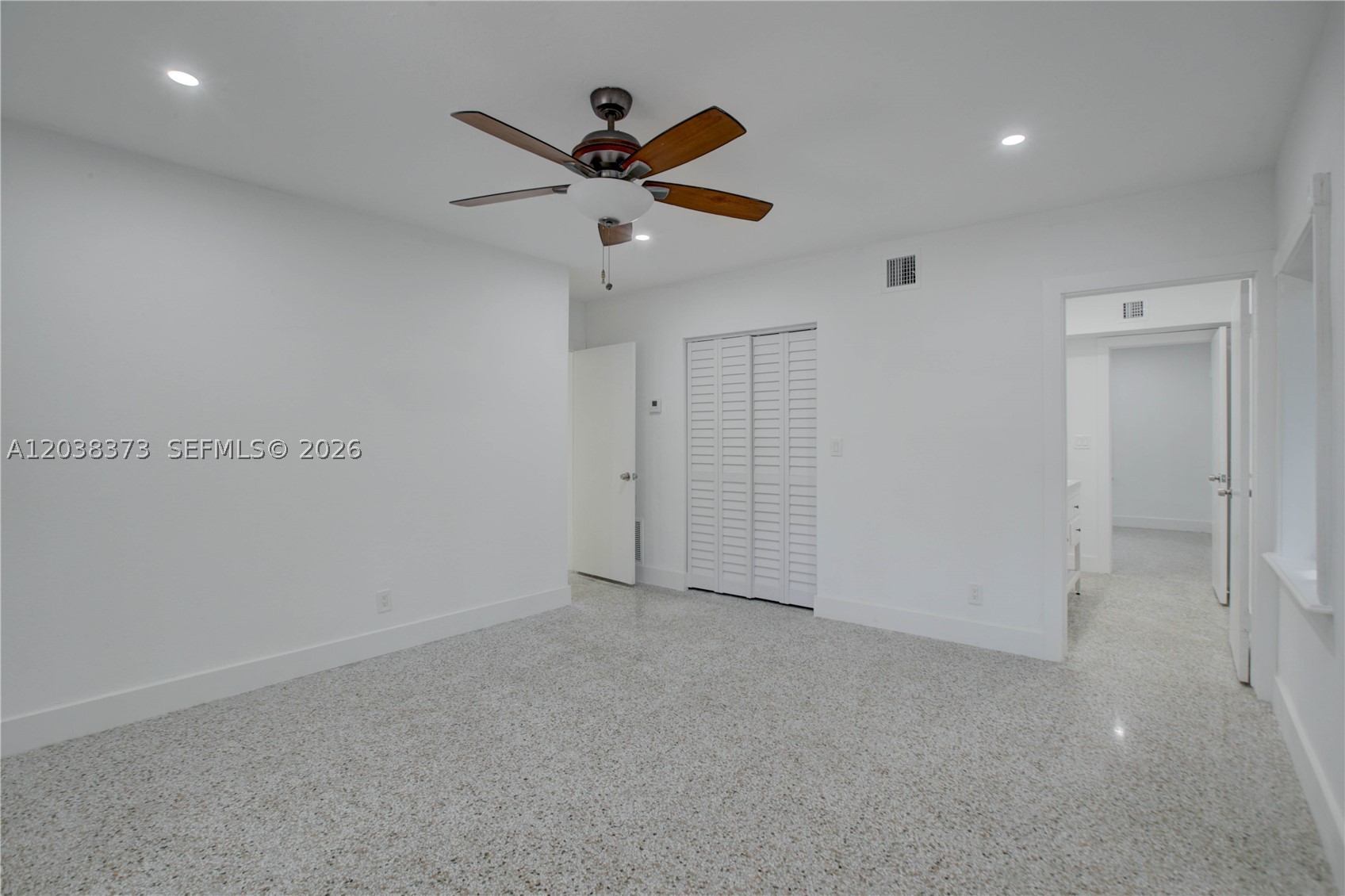 RIVER SEC OF CROISSANT PA - Residential Lease