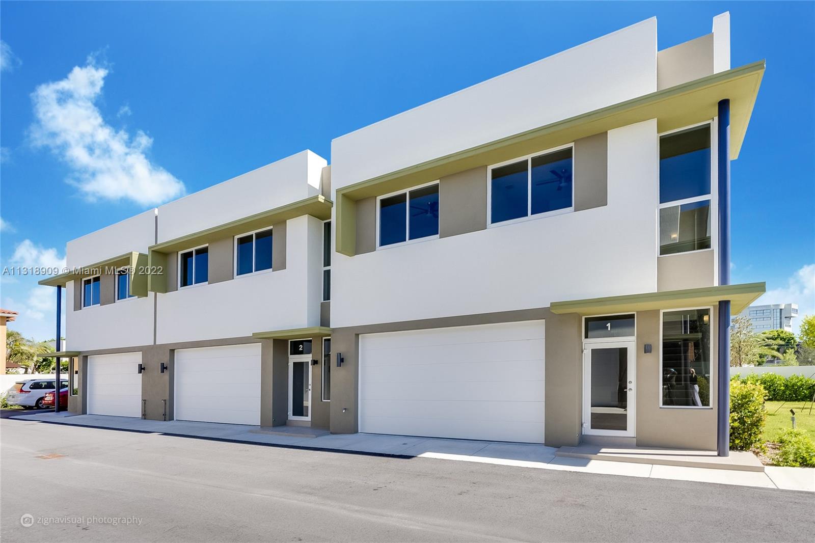 SIX AT DADELAND CONDO - Residential Lease