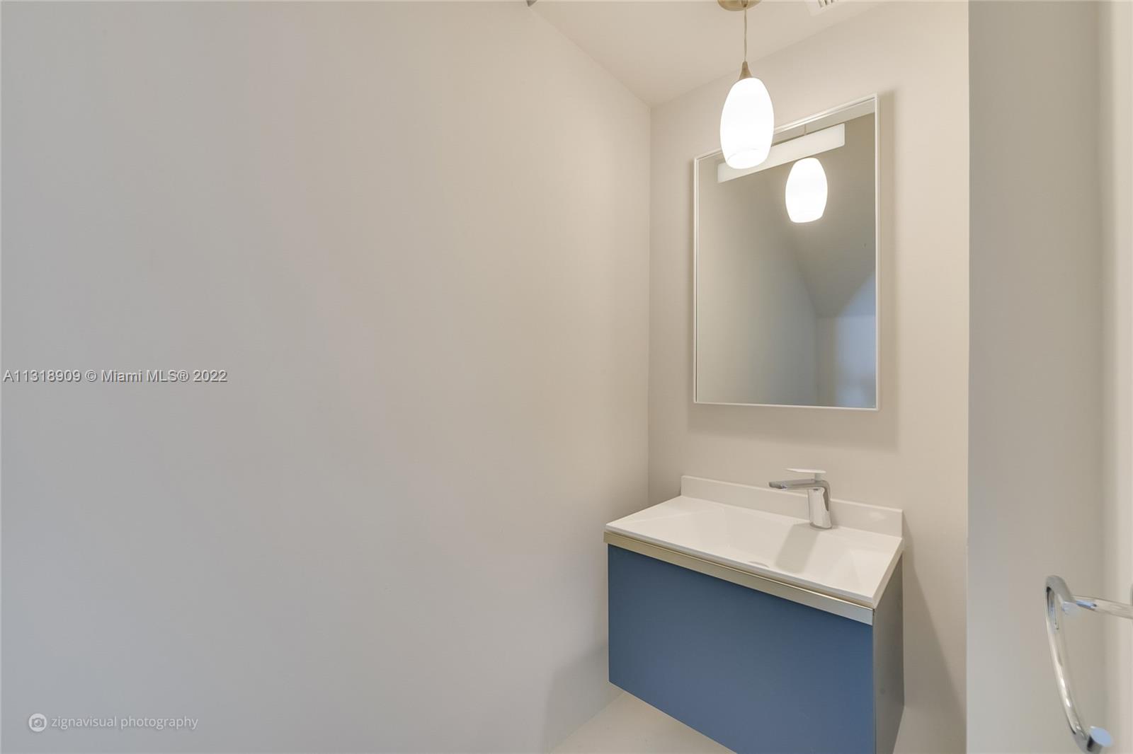 SIX AT DADELAND CONDO - Residential Lease