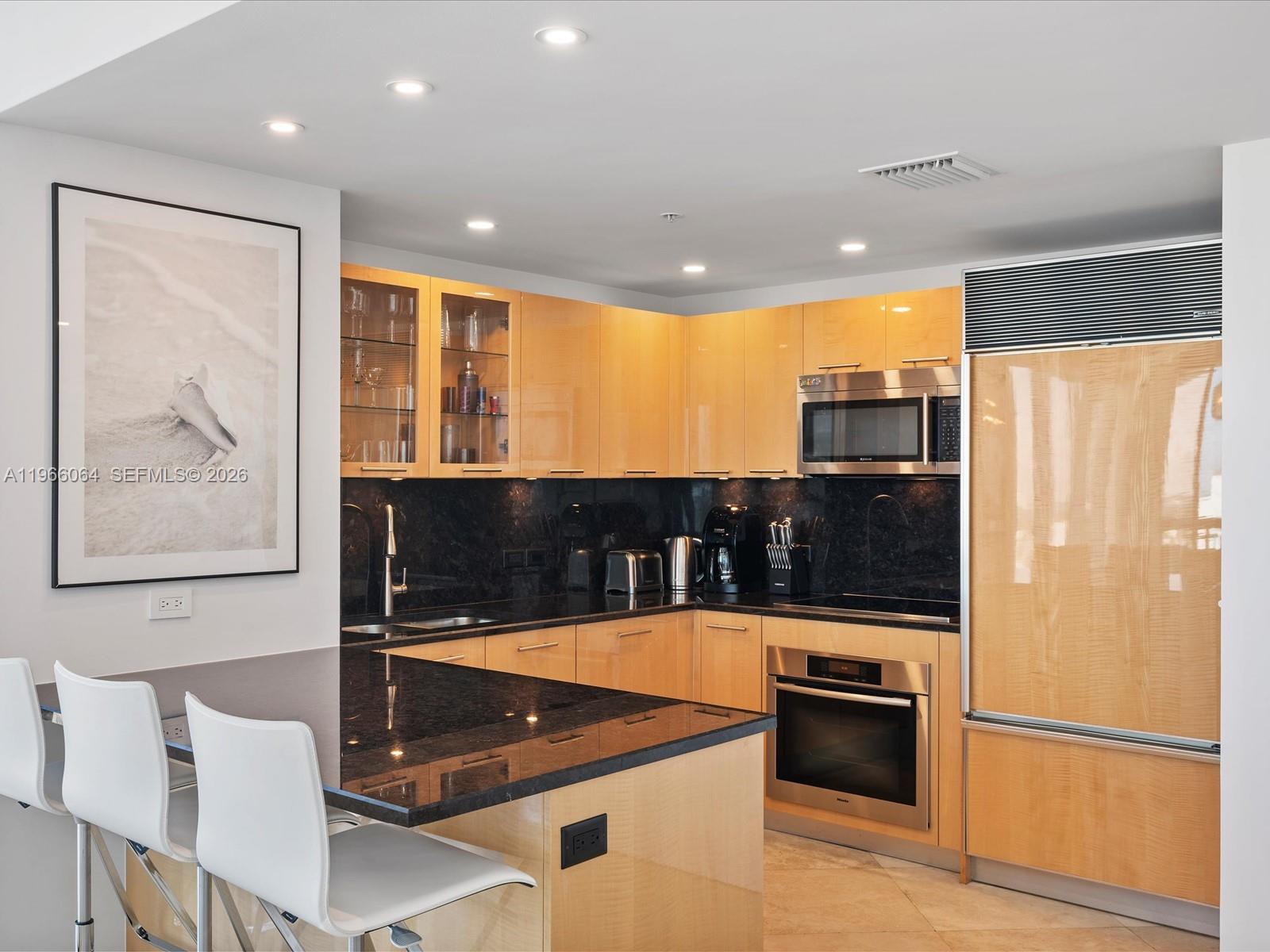 NORTH CARILLON BEACH COND - Residential