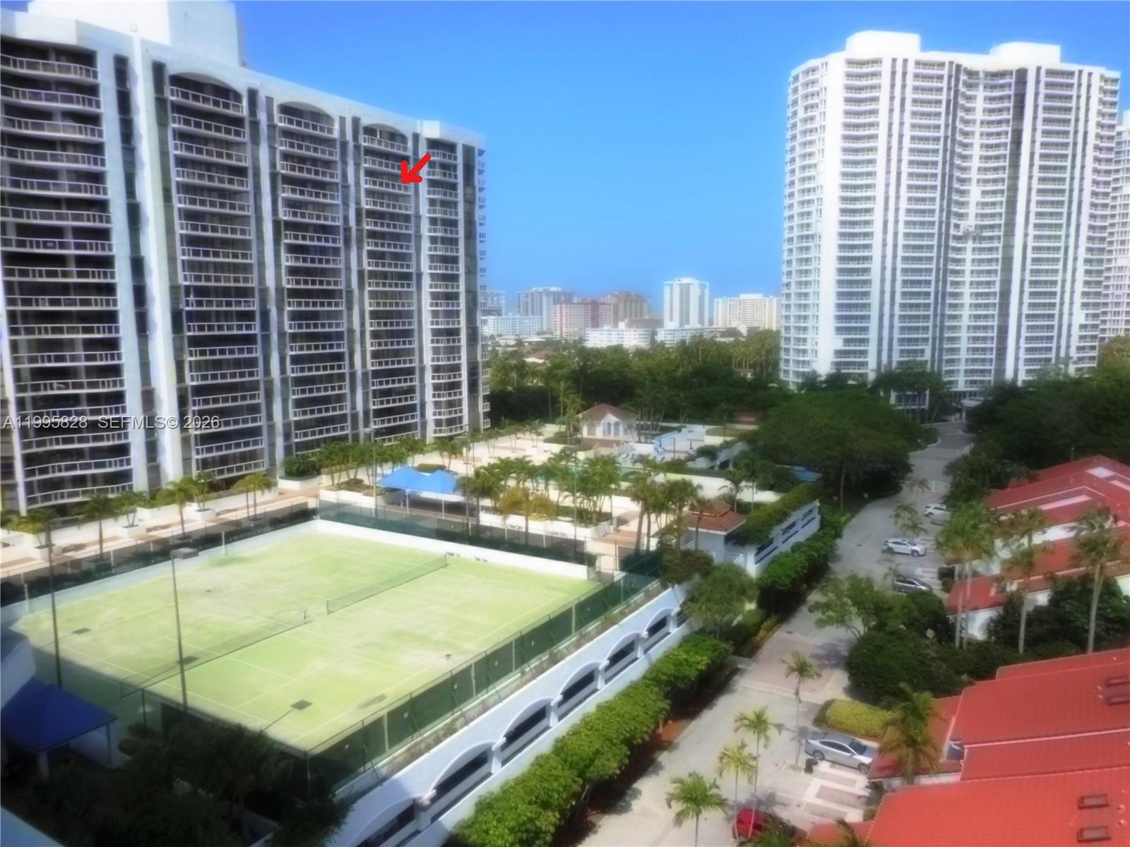 HARBORSIDE - Residential