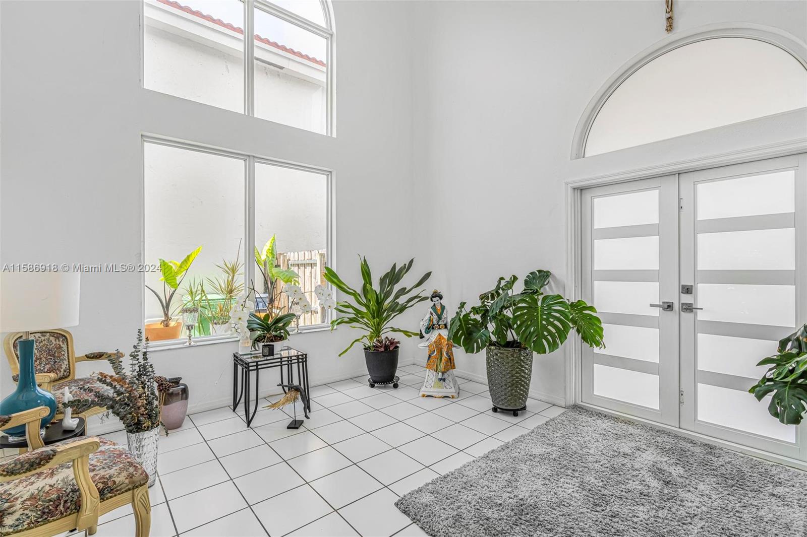 ROGER HOMES - Residential Lease