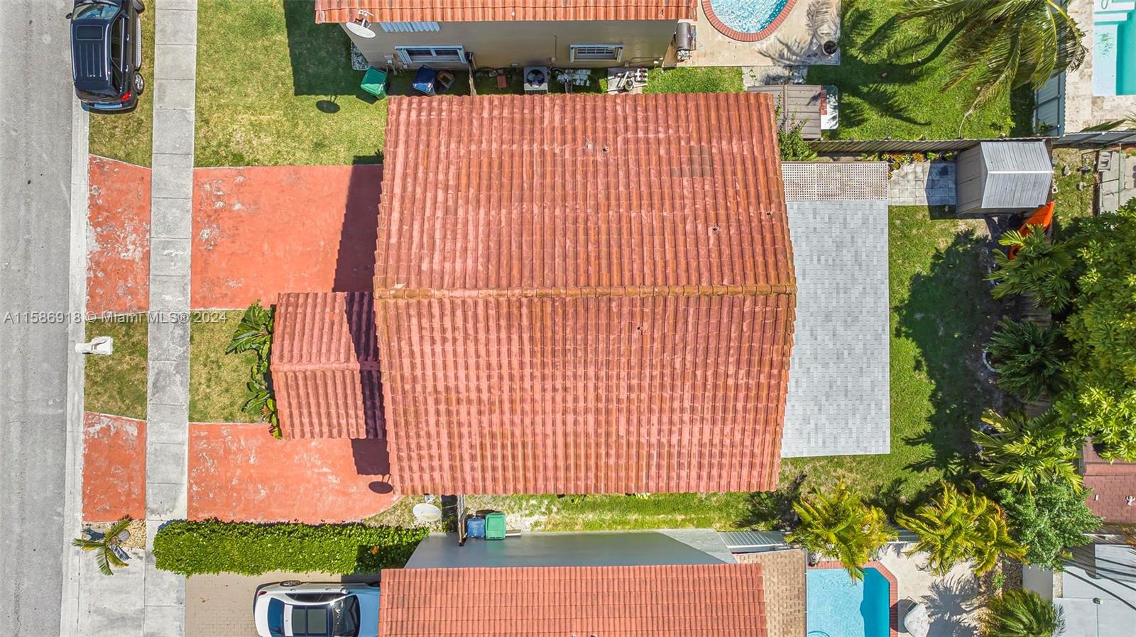 ROGER HOMES - Residential Lease