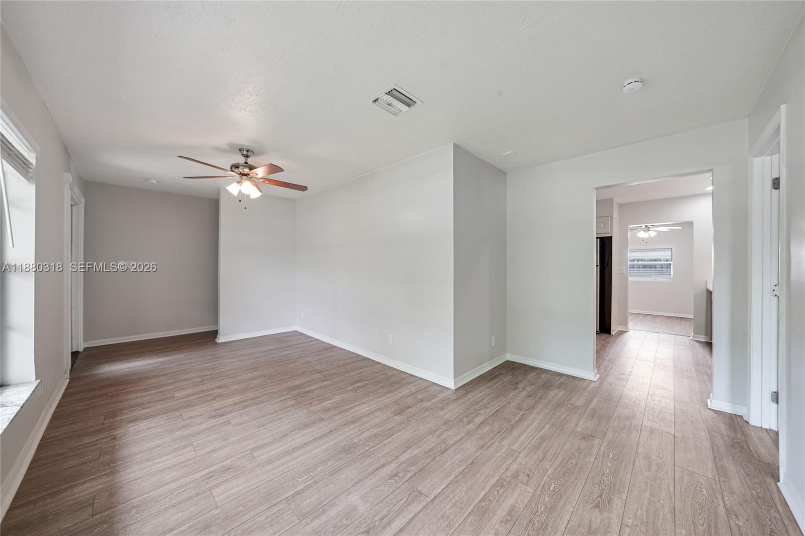 COUNTRY CLUB VILLAGE SEC - Residential