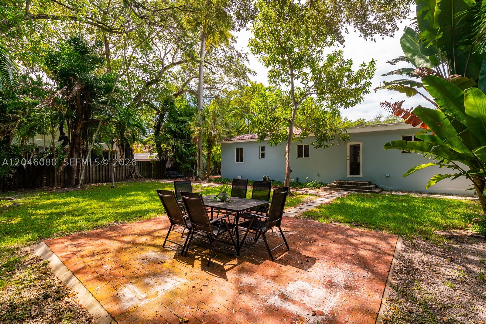 SILVER BLUFF EST SEC C - Residential