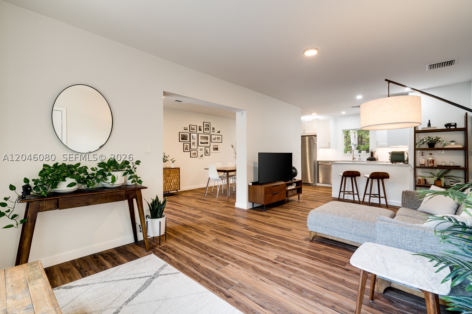 SILVER BLUFF EST SEC C - Residential