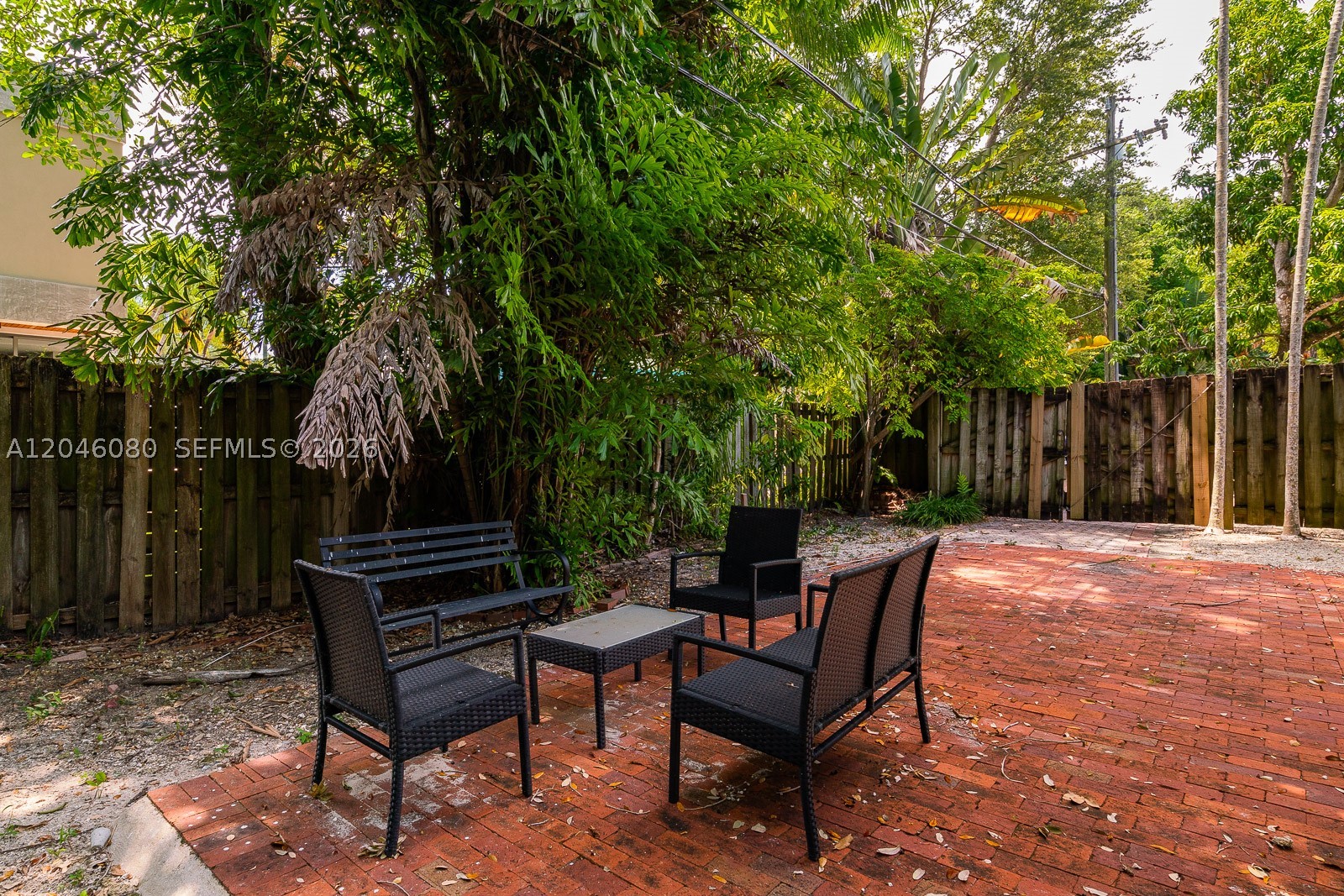 SILVER BLUFF EST SEC C - Residential