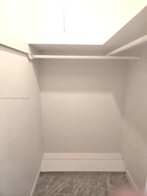 HAMPTON COURT CONDO - Residential Lease