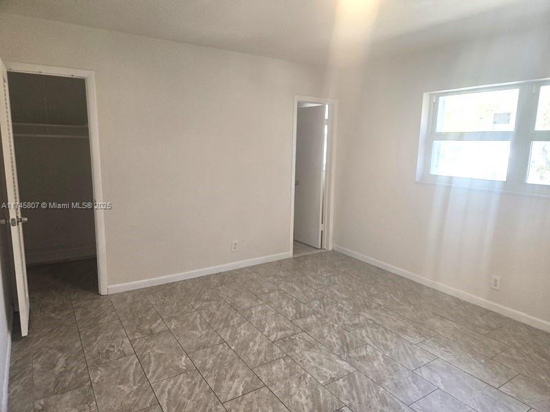 HAMPTON COURT CONDO - Residential Lease