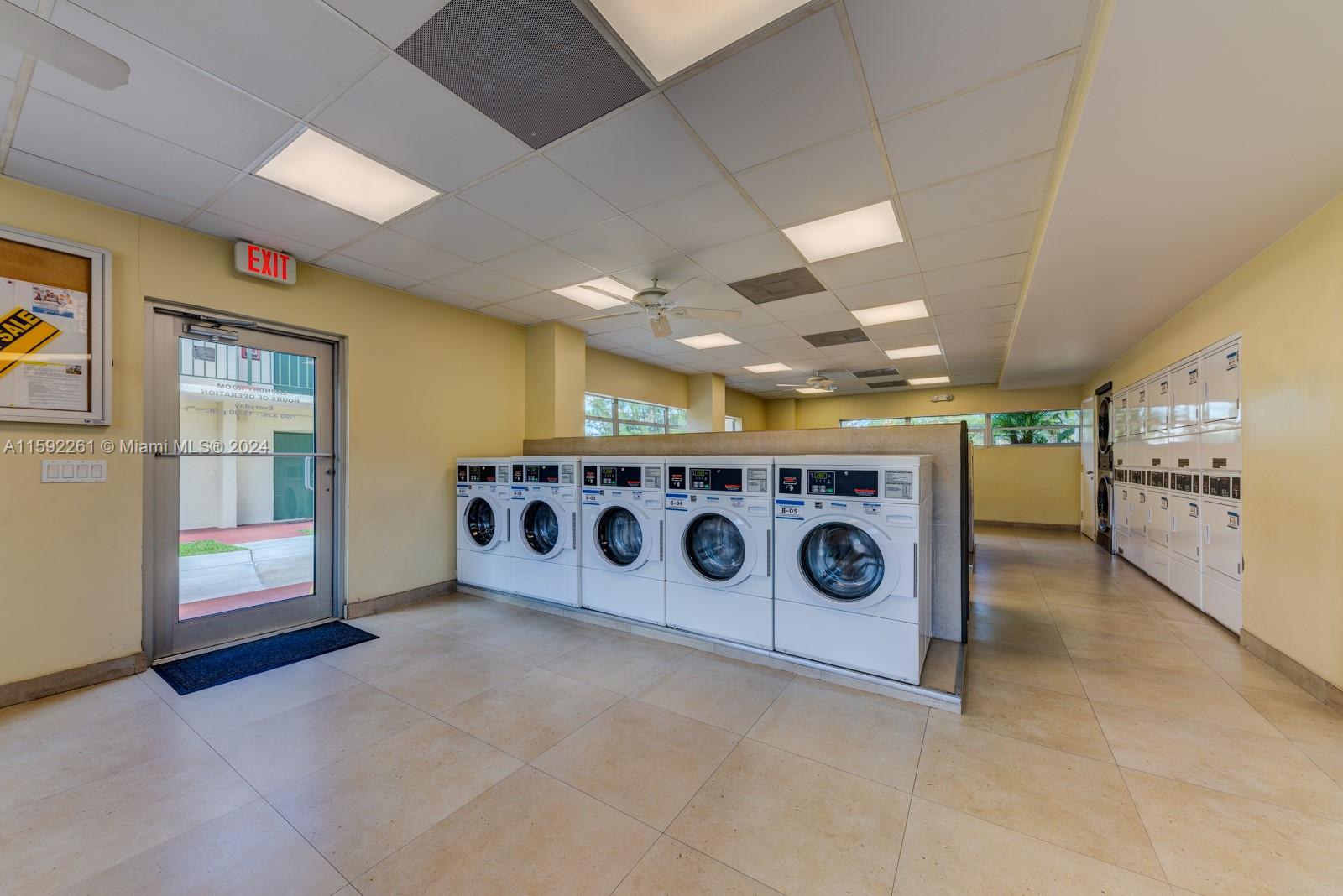 RESIDENCES @ THE FALLS CO - Residential Lease