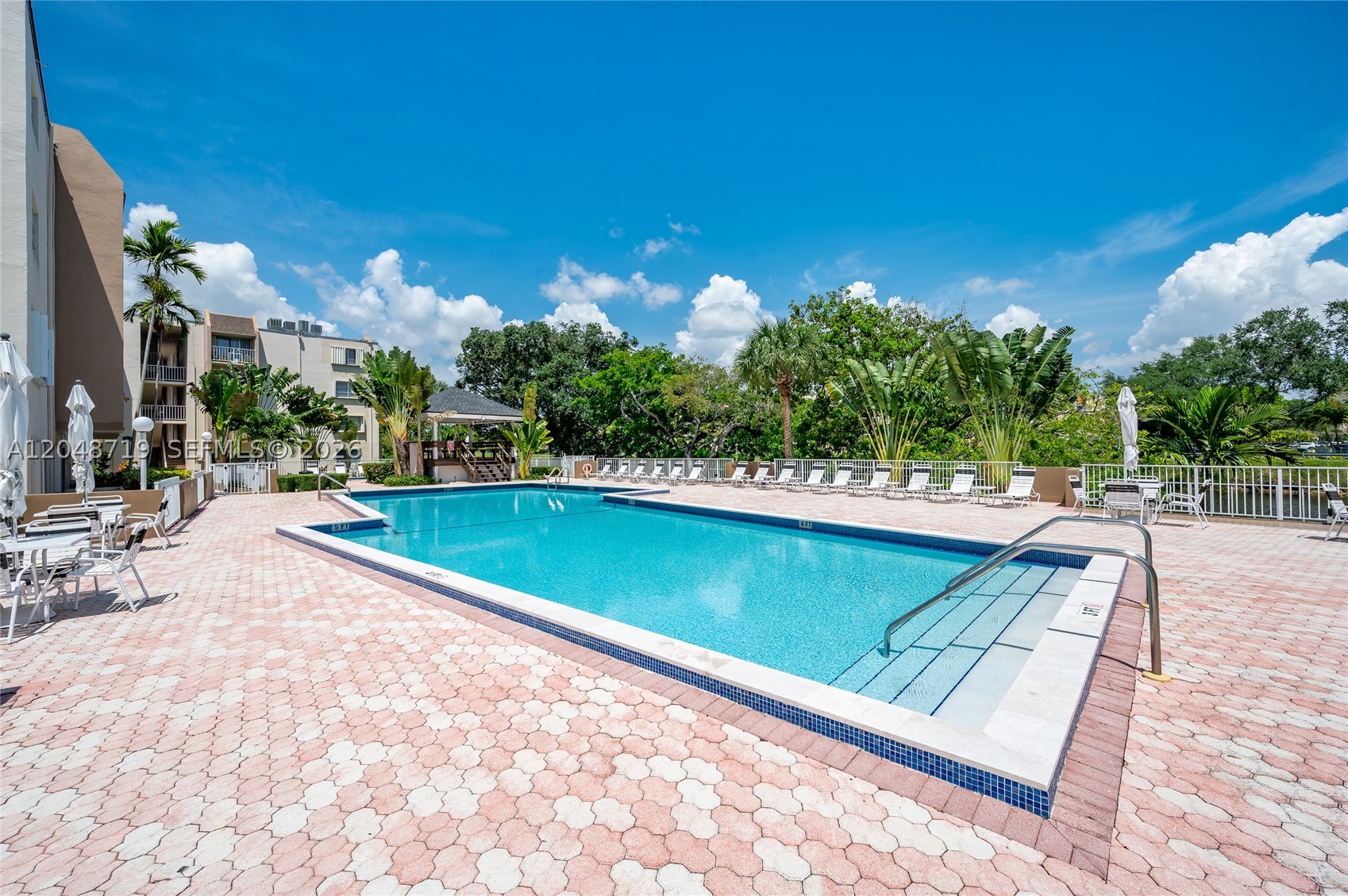 KINGS CREEK SO CONDO - Residential Lease