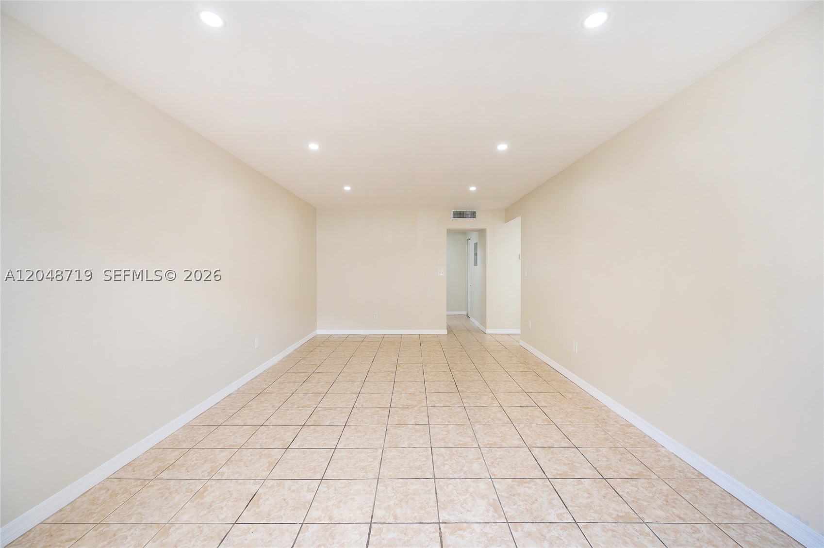 KINGS CREEK SO CONDO - Residential Lease