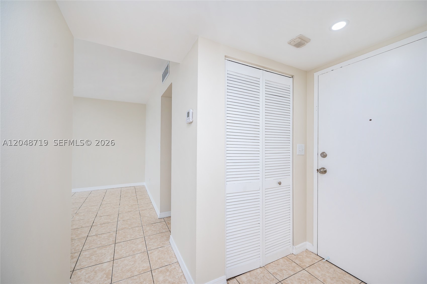 KINGS CREEK SO CONDO - Residential Lease