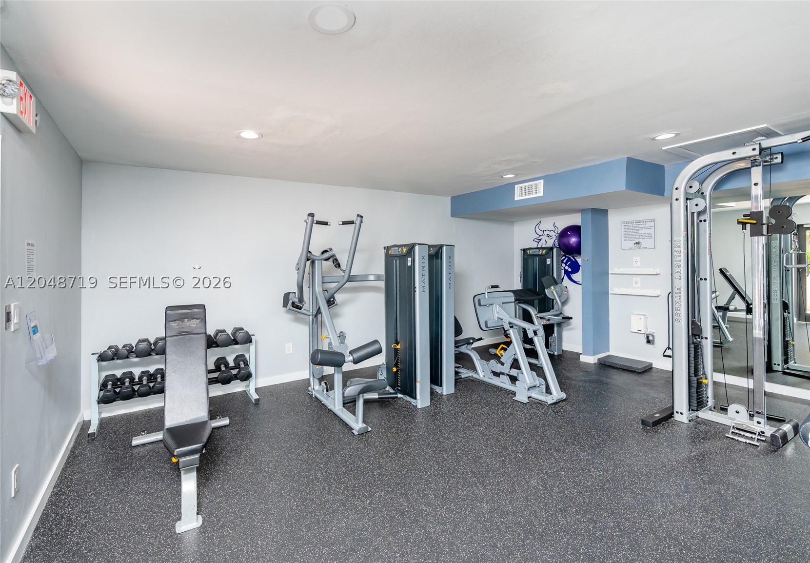 KINGS CREEK SO CONDO - Residential Lease