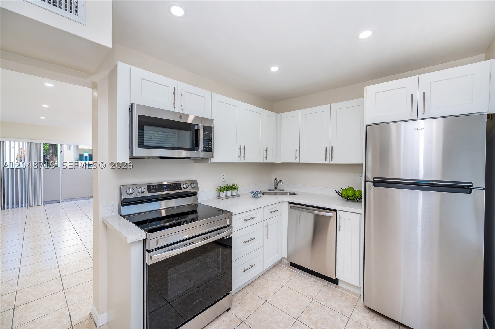 KINGS CREEK SO CONDO - Residential Lease