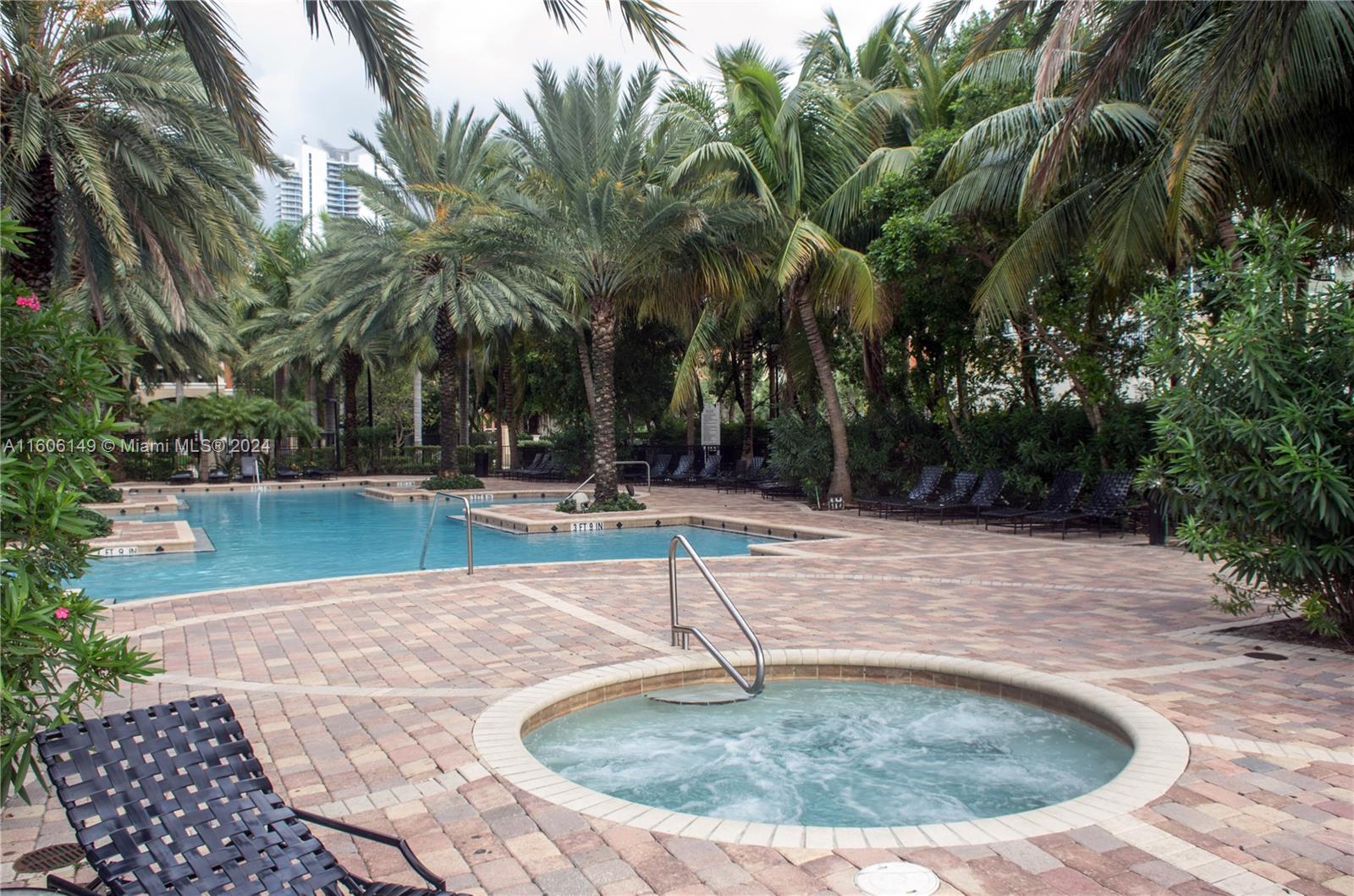 PORTO BELLAGIO CONDO - Residential Lease