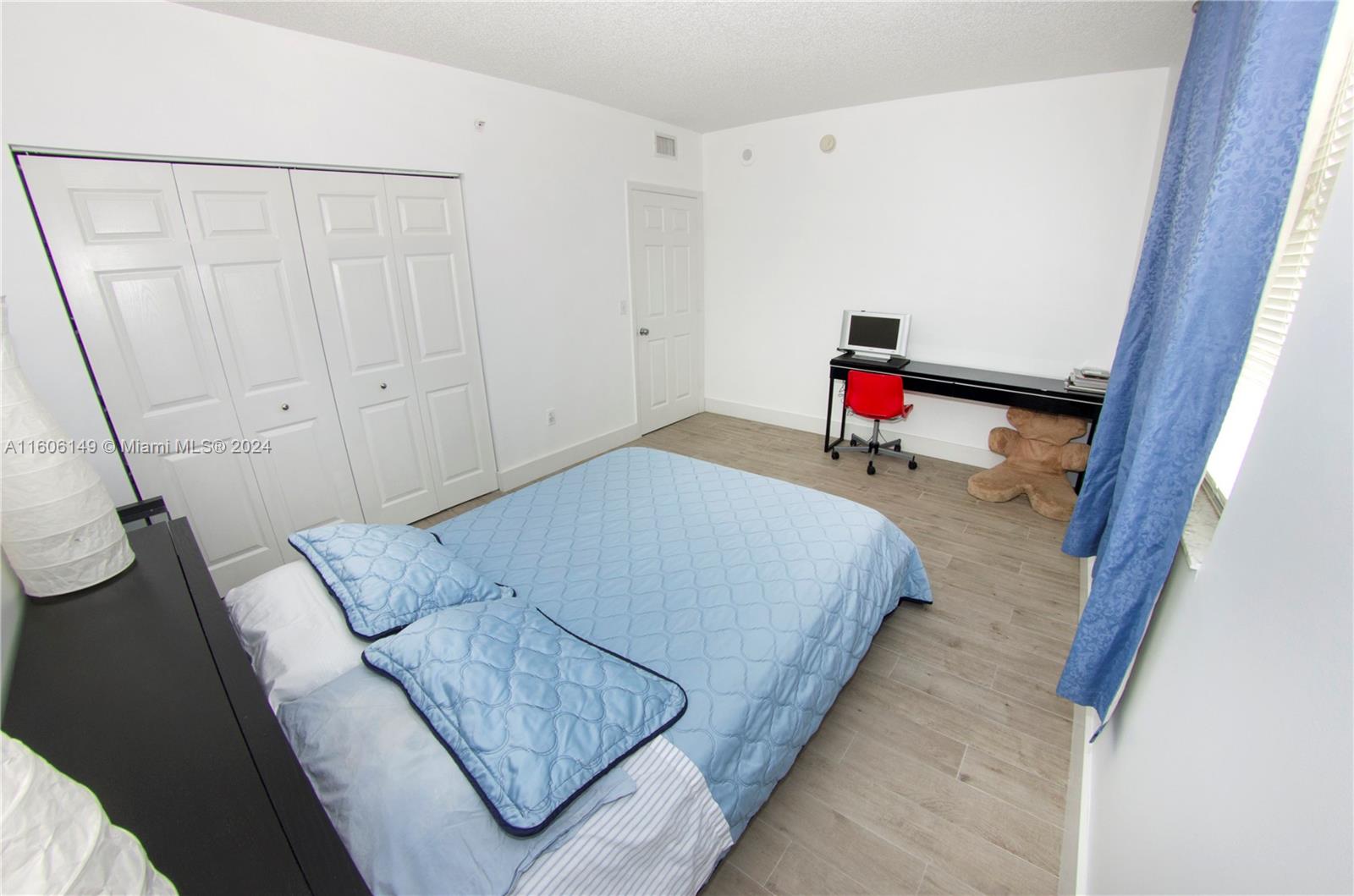 PORTO BELLAGIO CONDO - Residential Lease
