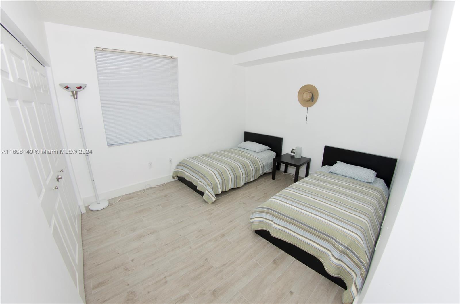 PORTO BELLAGIO CONDO - Residential Lease