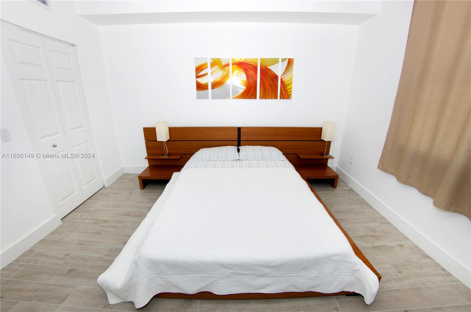 PORTO BELLAGIO CONDO - Residential Lease