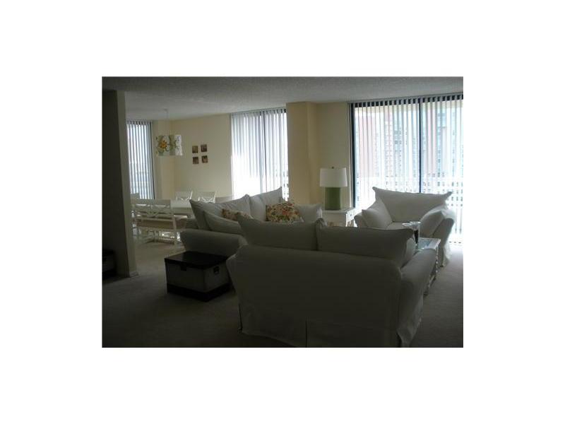 PARC CENTRAL AVENTURA EAS - Residential Lease
