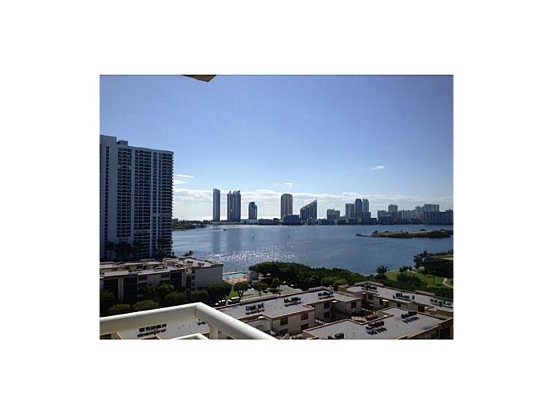 PARC CENTRAL AVENTURA EAS - Residential Lease