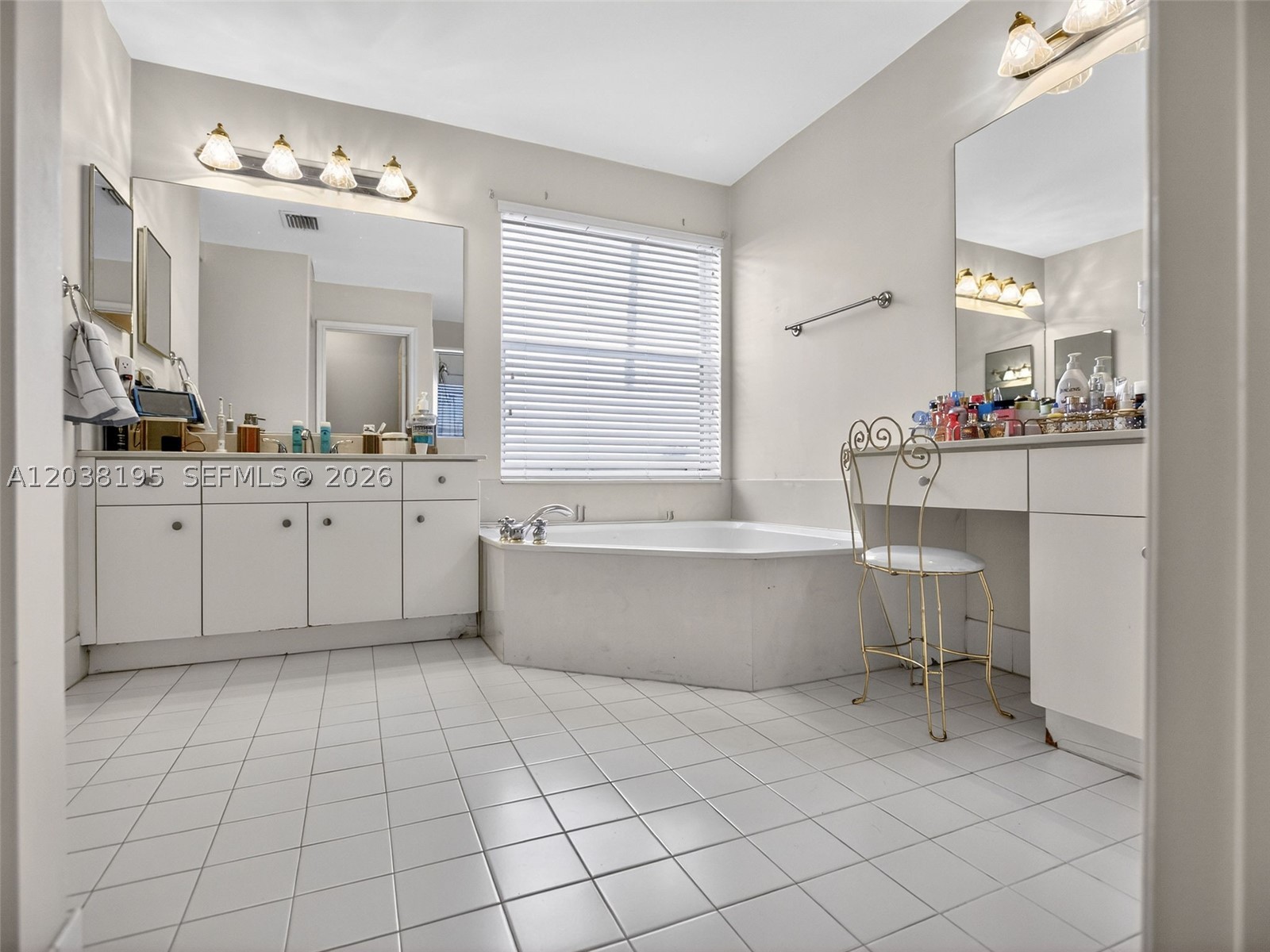 SILVER LAKES PHASE III PA - Residential