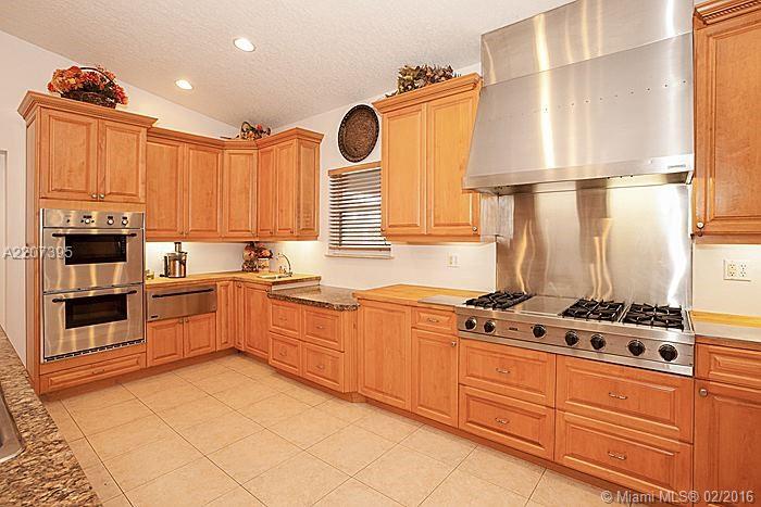 SOUTHWEST RANCHES - Residential
