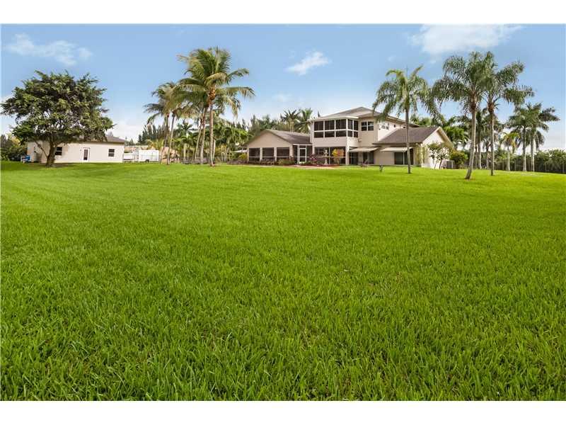 SOUTHWEST RANCHES - Residential