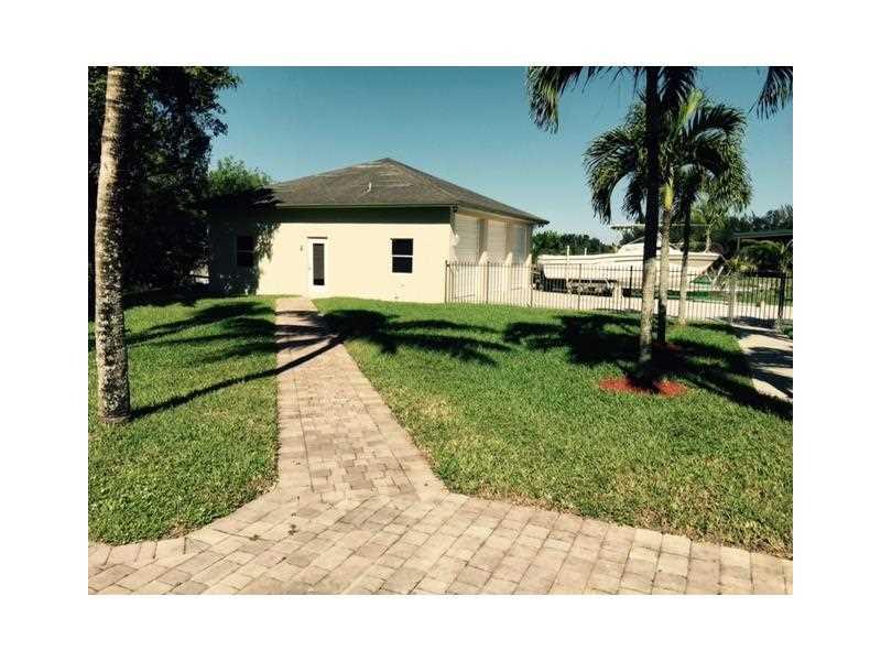 SOUTHWEST RANCHES - Residential