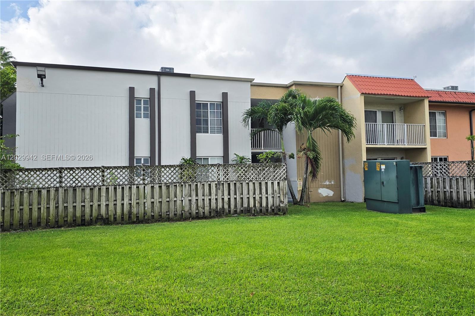 DORAL GARDENS II CONDO - Residential