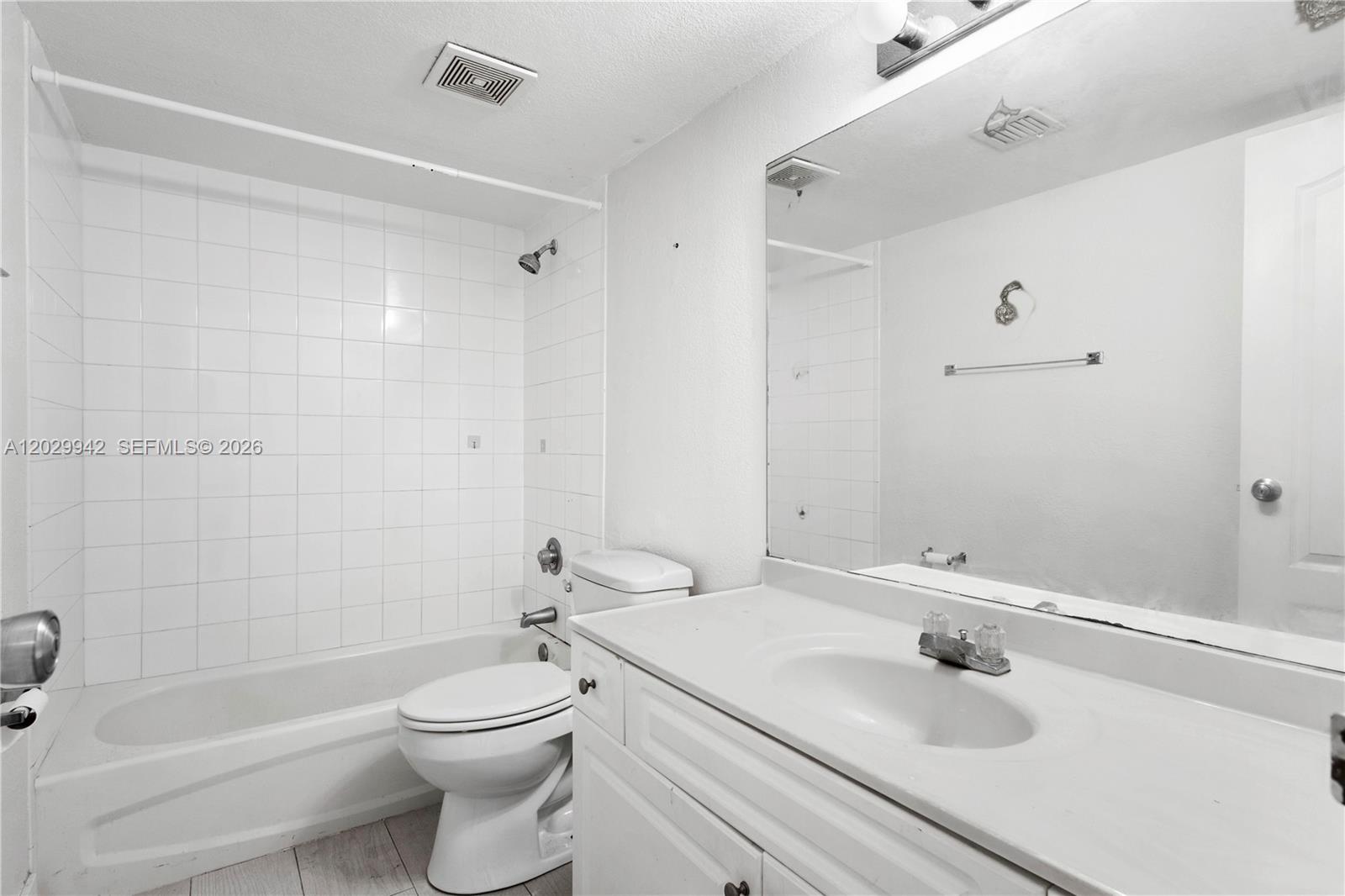 DORAL GARDENS II CONDO - Residential