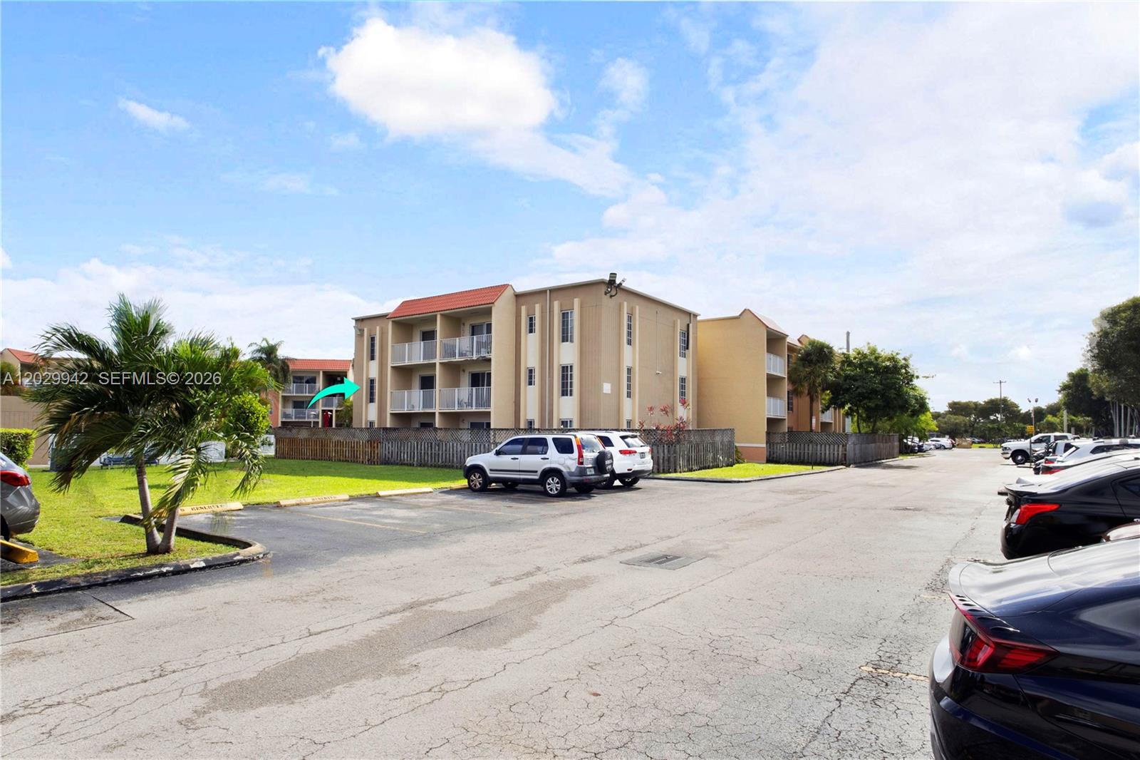 DORAL GARDENS II CONDO - Residential