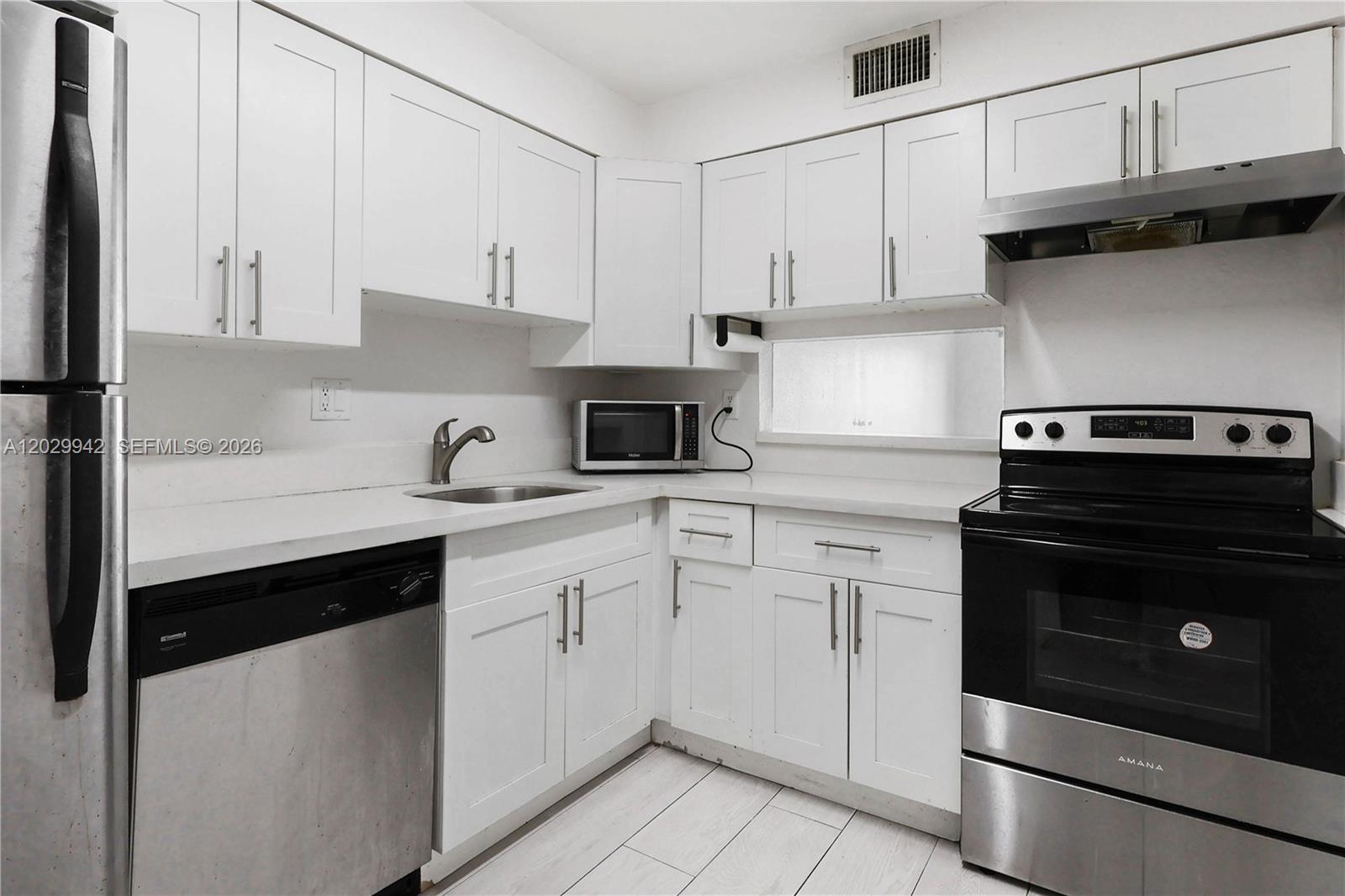 DORAL GARDENS II CONDO - Residential