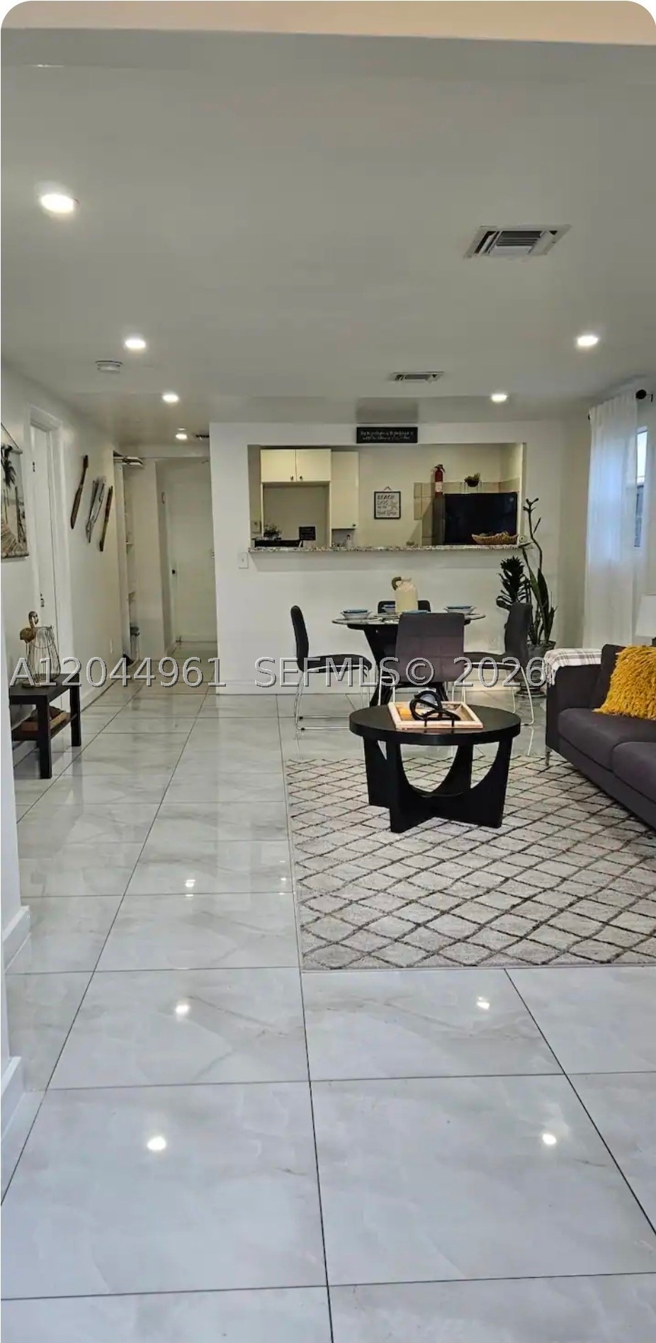 TOWN OF DANIA - Residential Lease