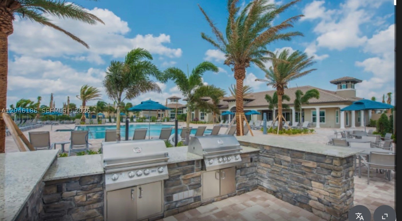 HILLCREST COUNTRY CLUB NO - Residential