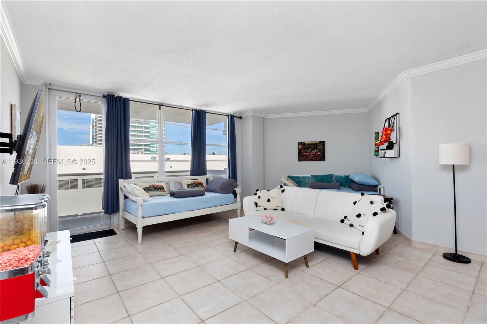 SEA AIR TOWERS CONDO - Residential