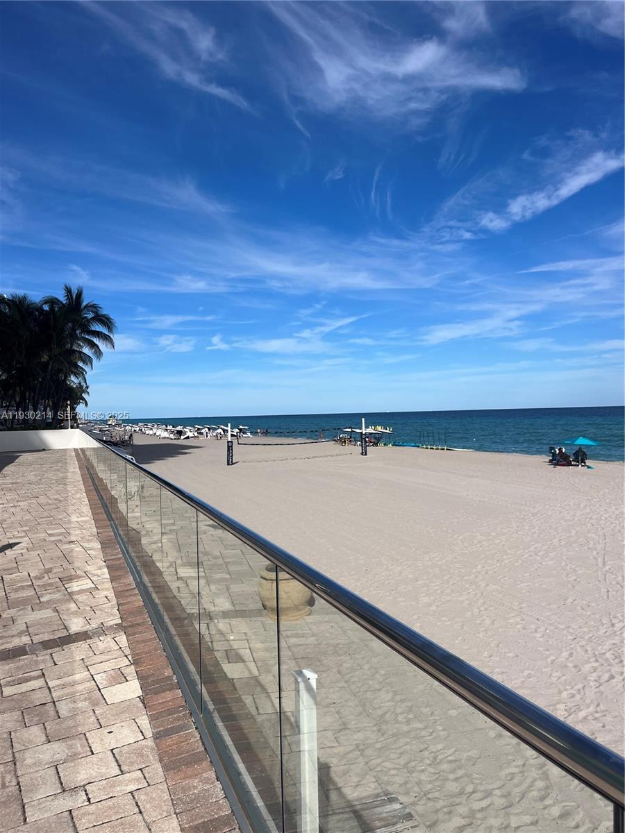 SEA AIR TOWERS CONDO - Residential