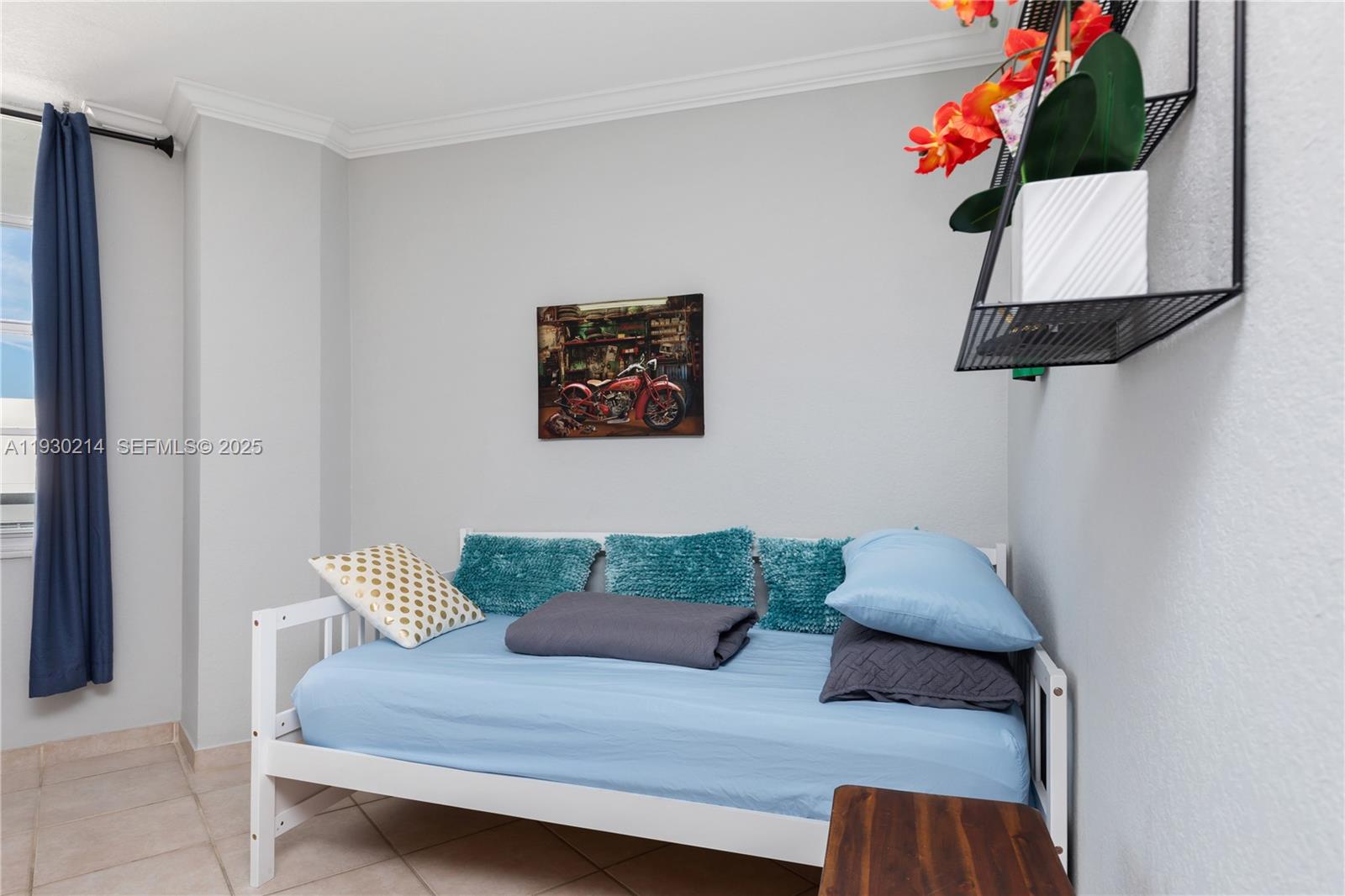 SEA AIR TOWERS CONDO - Residential