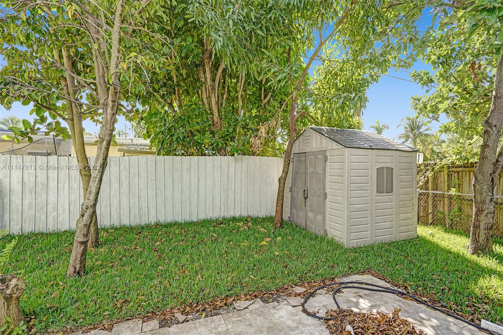 BEACH HEIGHTS - Residential Lease