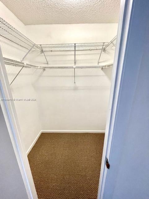 TOWERS OF QUAYSIDE CONDO - Residential
