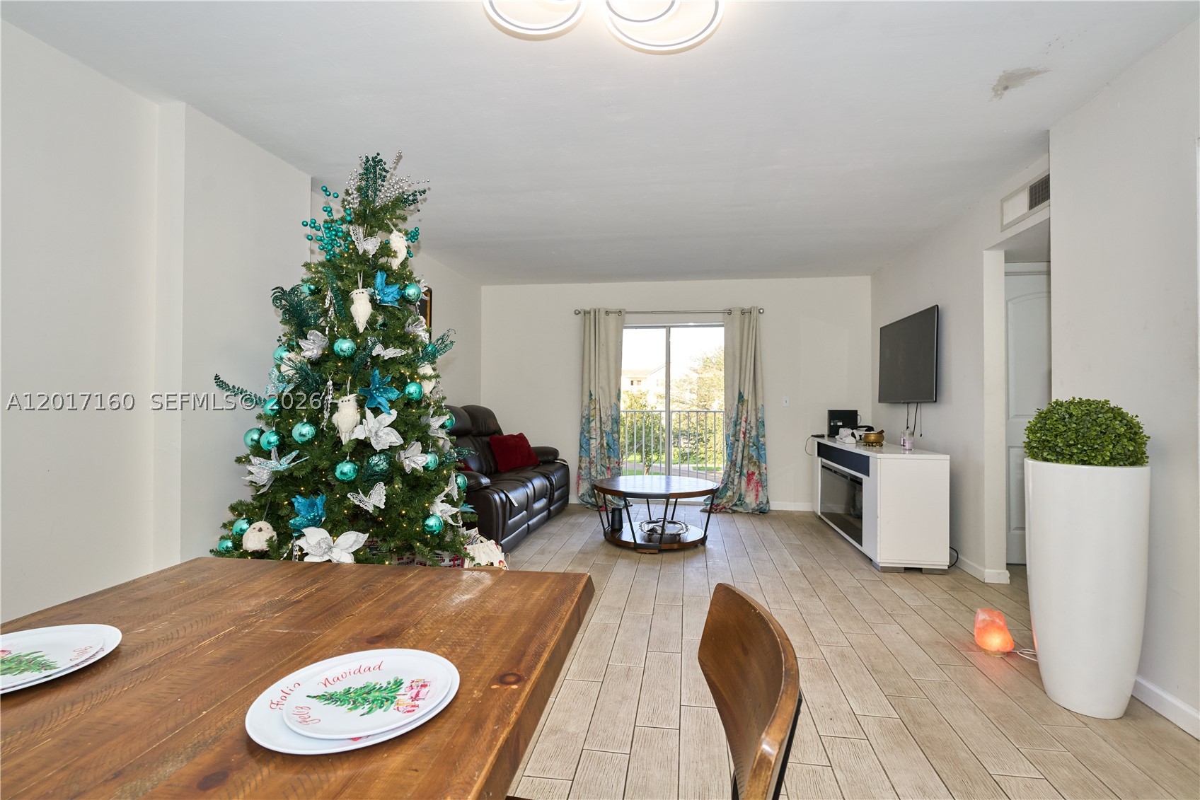 SAGA BAY GARDENS CONDO - Residential