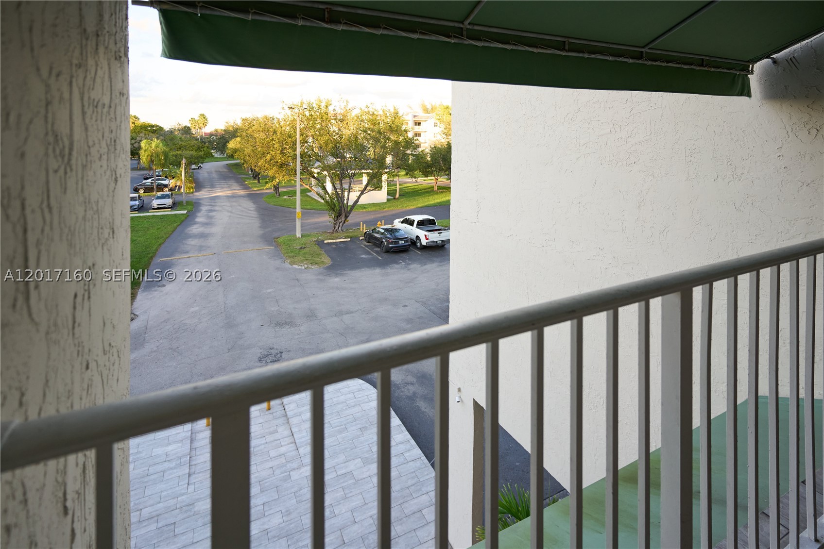 SAGA BAY GARDENS CONDO - Residential