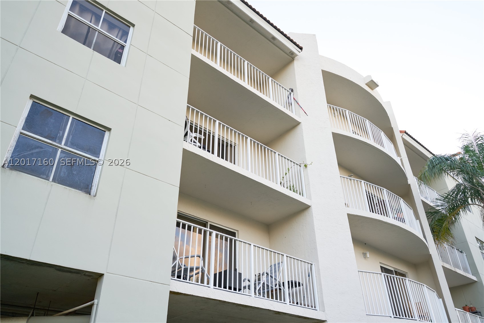 SAGA BAY GARDENS CONDO - Residential