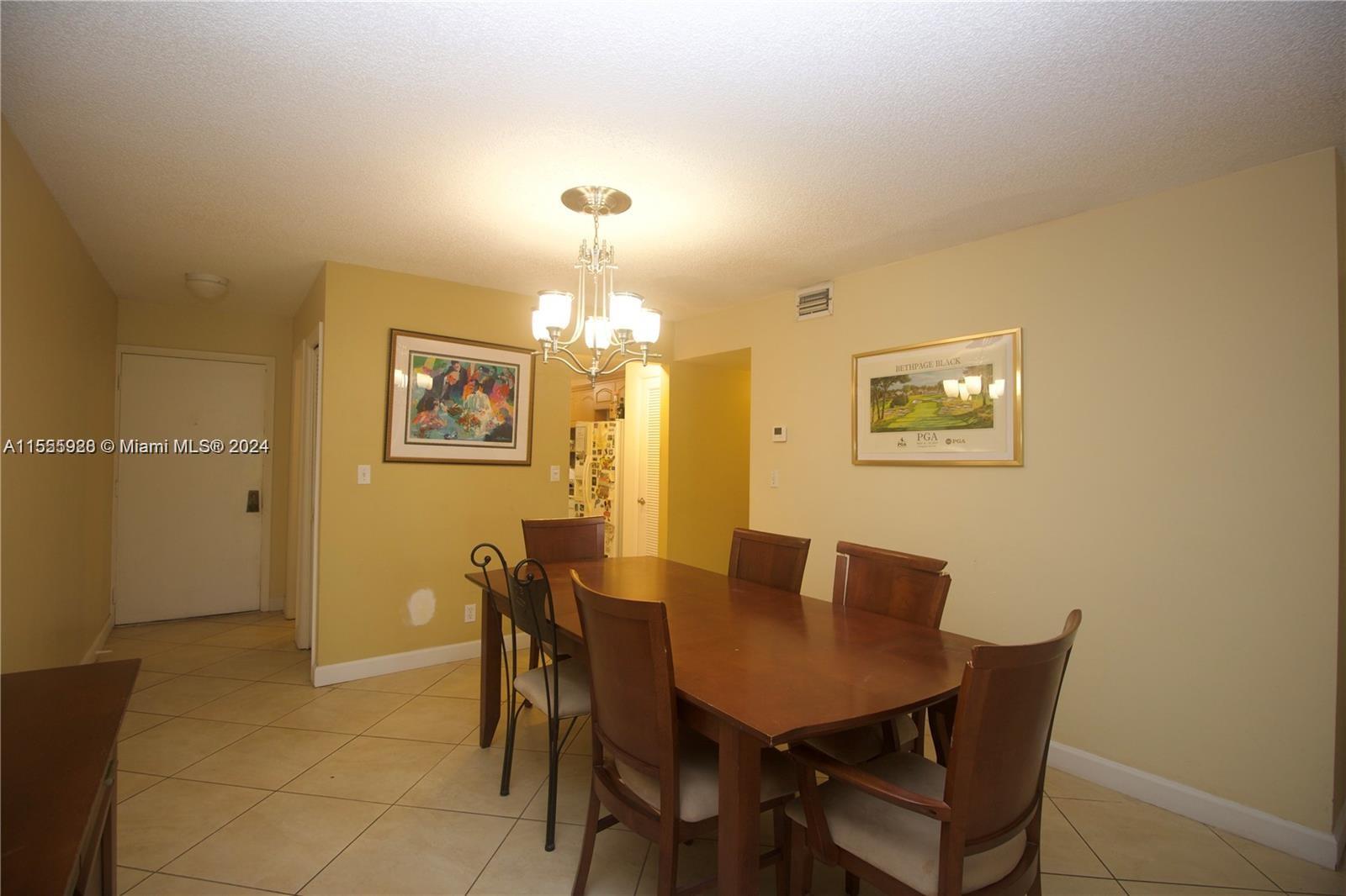EMERALD HILLS C C APTS CO - Residential