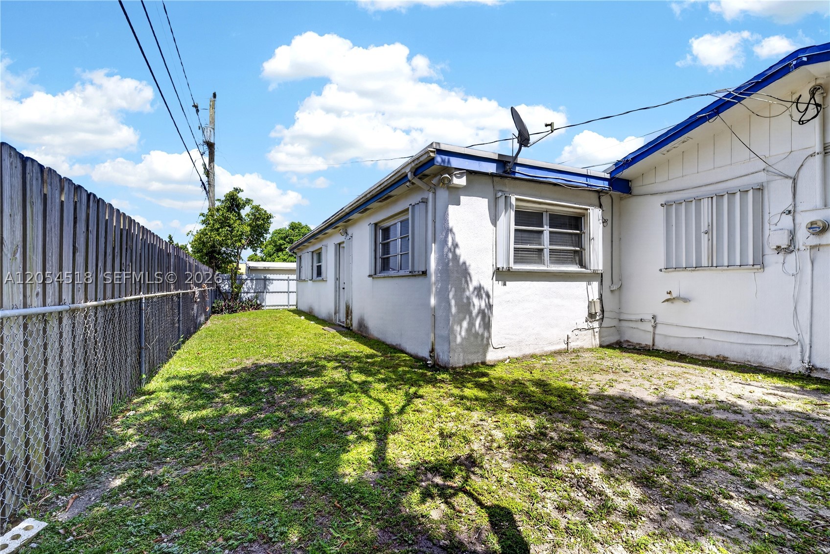 SO MIAMI HEIGHTS MANOR - Residential